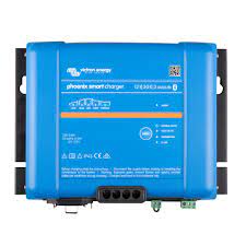 Phoenix Smart IP43 Charger 12/30(3) 120-240V